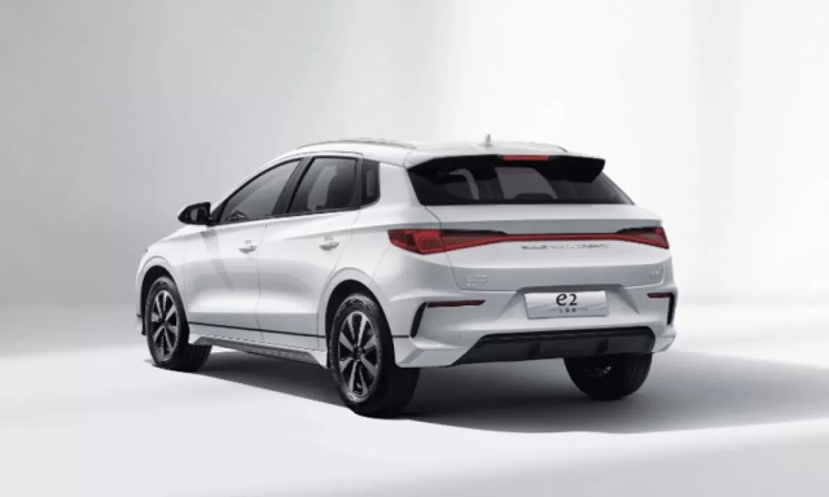 BYD e2 Honor Edition всего за 11 600 евро