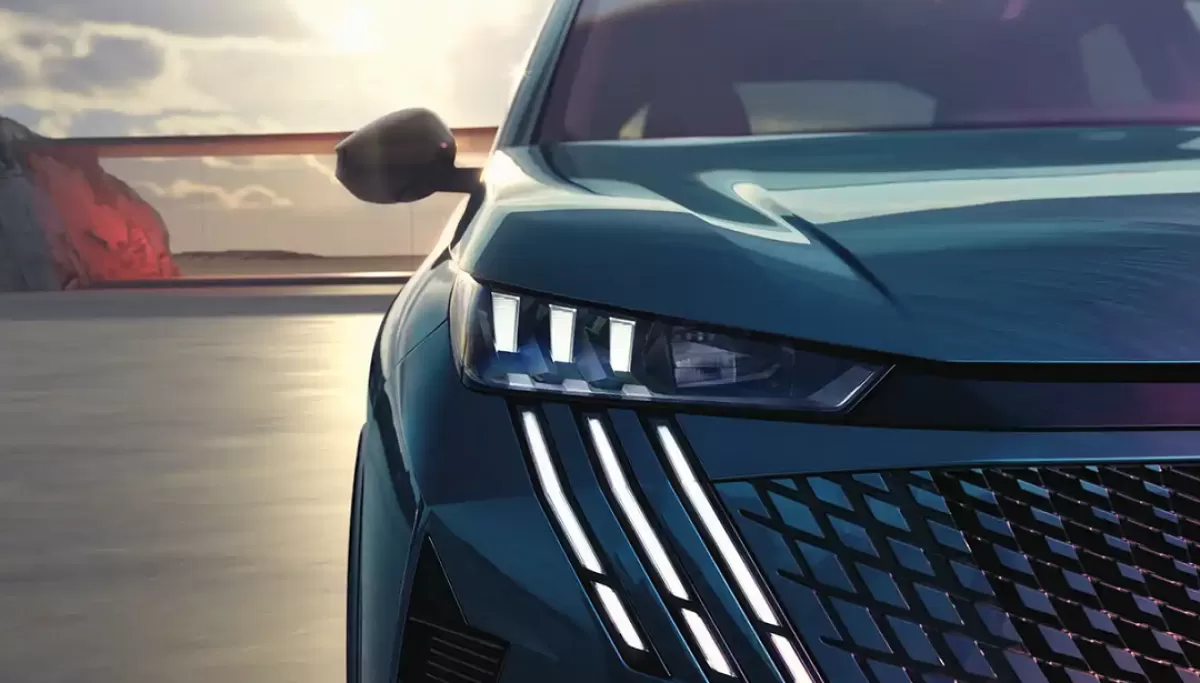 Peugeot внедряет ChatGPT в линейку своих электромобилей